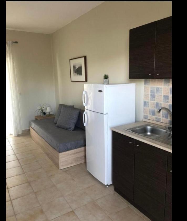 Red Coral Apartments Vatopédhion Екстериор снимка
